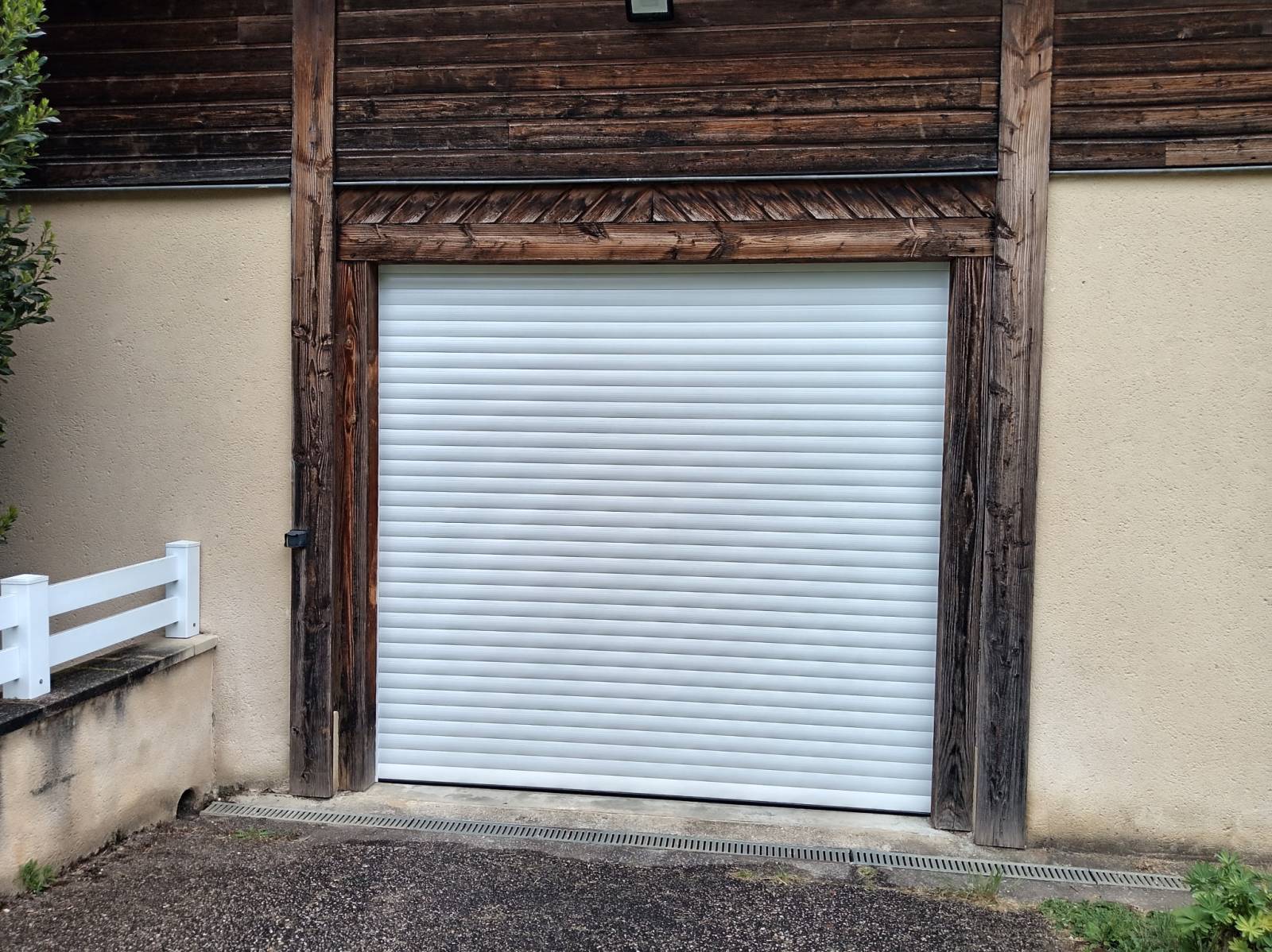 Rénovation de porte de garage en roulable en ALU à Souillac (46200), Lot