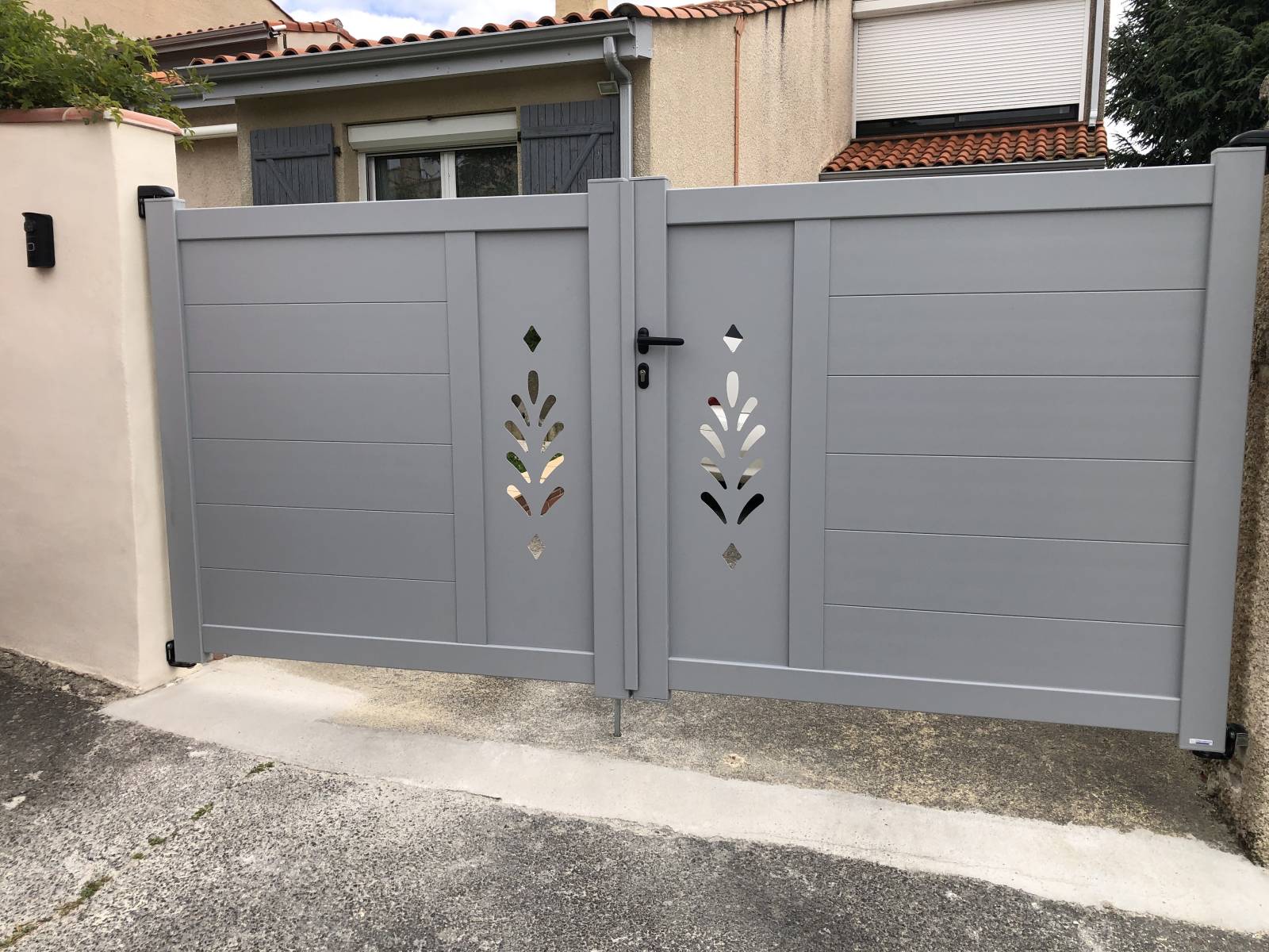 Rénovation portail avec clôture ALU avec motorisation à Villefranche-de-Lauragais (31290), Haute-Garonne