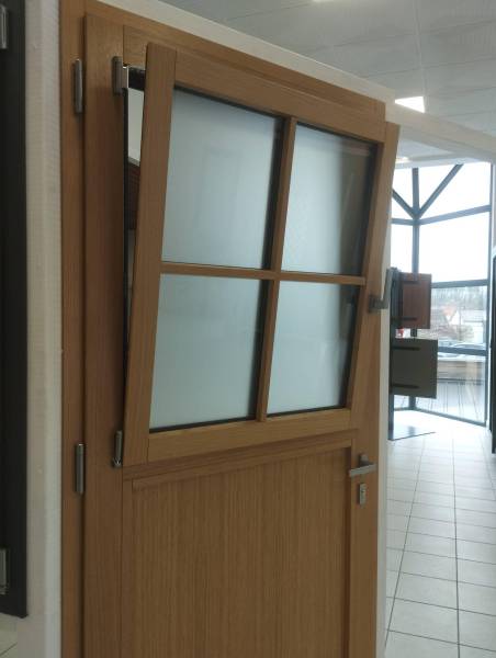 Avantages d'une porte fermière à Sarlat (24) en Dordogne