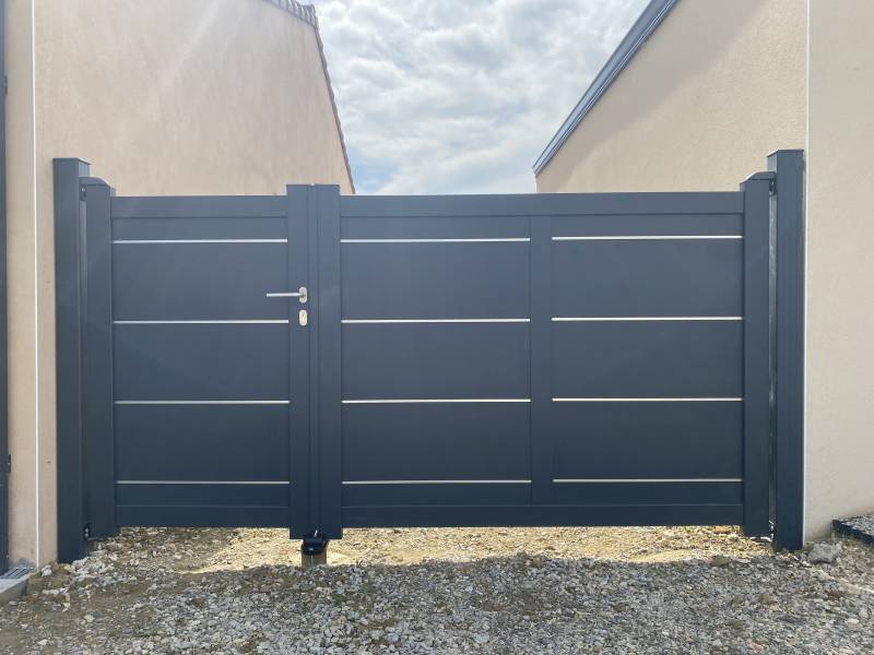 Entreprise professionnelle pour la vente et la pose de portail sur mesure en aluminium à Toulouse (31) en Haute-Garonne