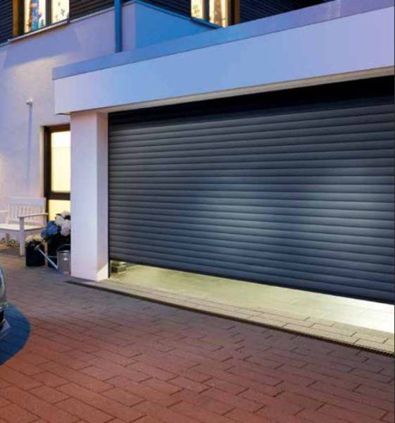 Vente et pose de porte de garage enroulable sur mesure à Lanzac dans le Lot (46)