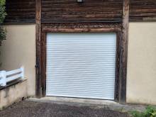 Notre zone d'activité pour ce service Installation de portes de garage sectionnelles plafond avec motorisation connectée pour locaux résidentiels ou commerciaux